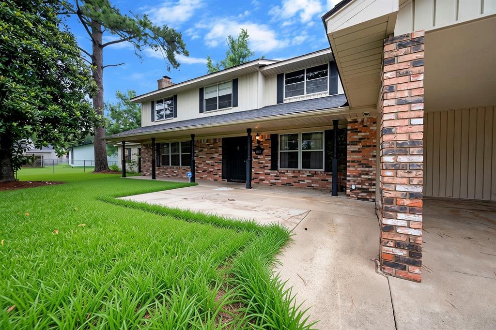207 Stafford Lane — photo