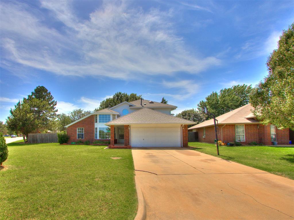 11401 Matthews Avenue — photo