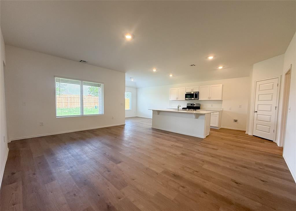 16309 Harvester Drive — photo