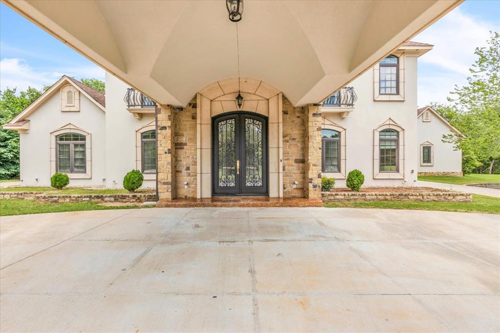 14000 Edmond Lake Drive — photo