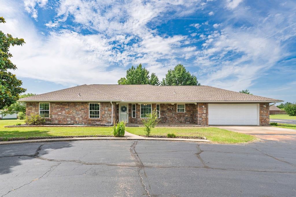 37709 Garretts Lake Road — photo