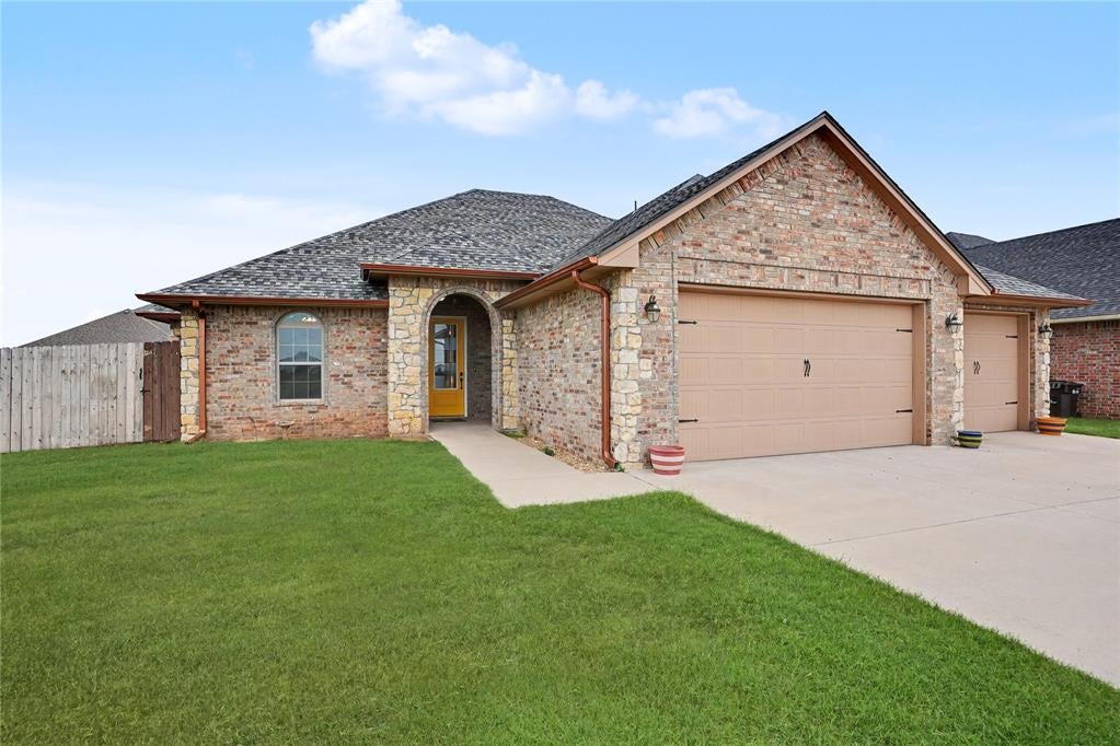 2104 Buffalo Lane — photo
