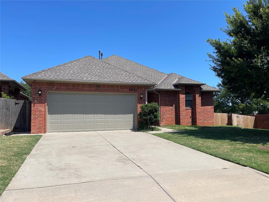9621 Montclaire Drive — photo