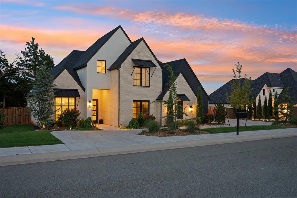 5008 Water Oak Way — photo