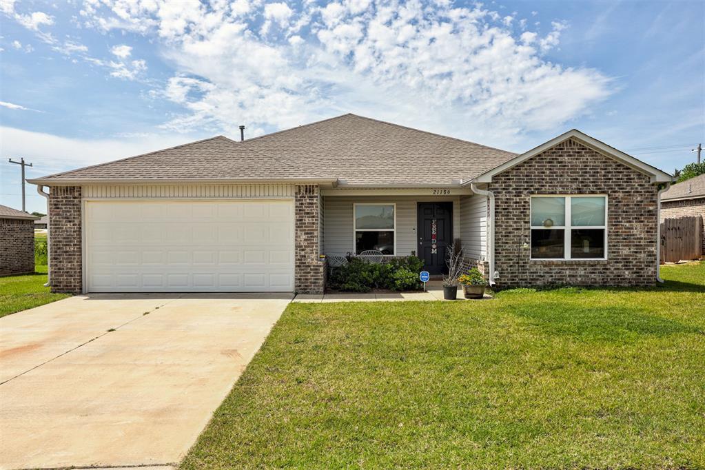 21186 Winding Brook — photo