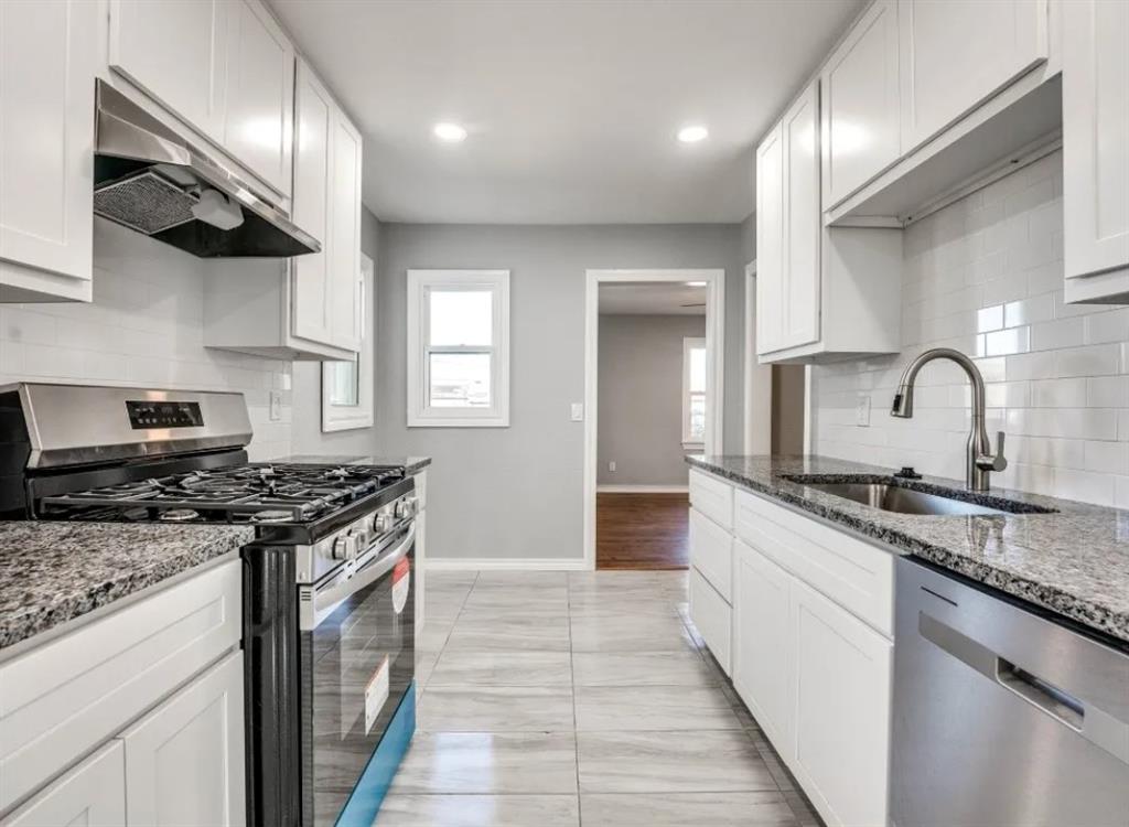 228 W Fairchild — photo