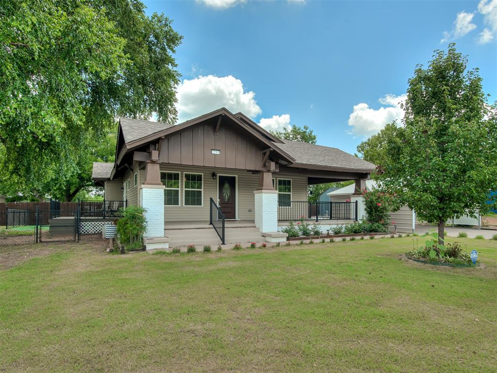 2290 E Meyers Circle — photo