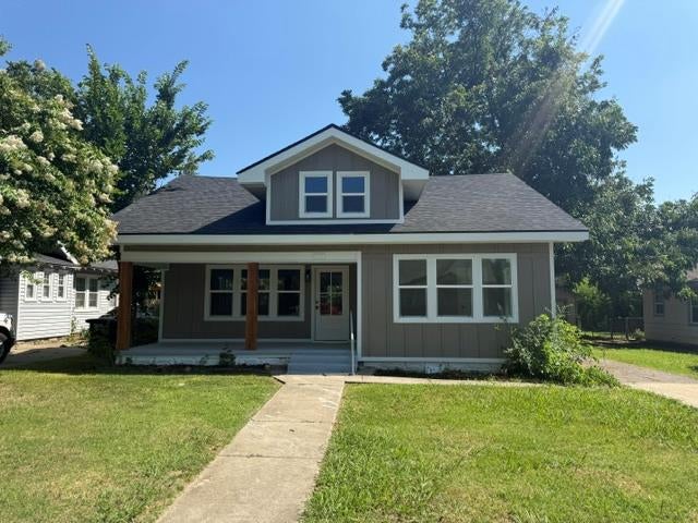 623 W Rosa Street — photo
