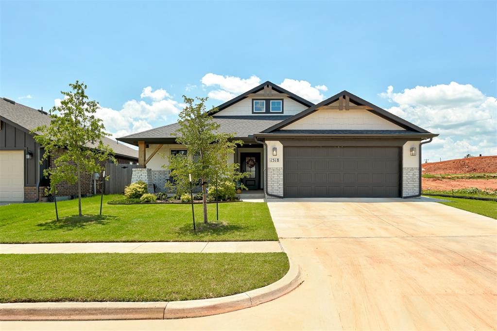 1518 Flint Hills Street — photo