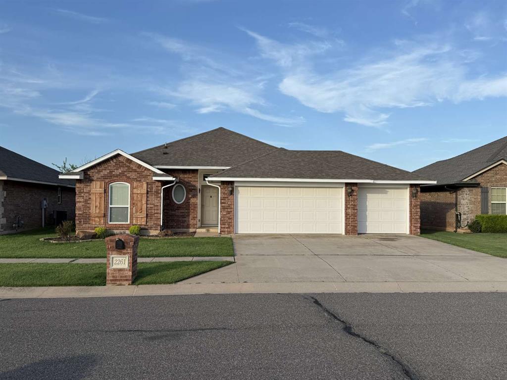 2261 Blue Jay Drive — photo