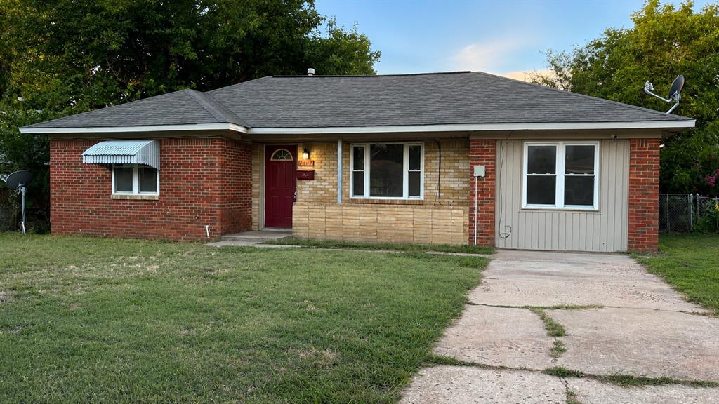 1407 N Fogarty Street — photo