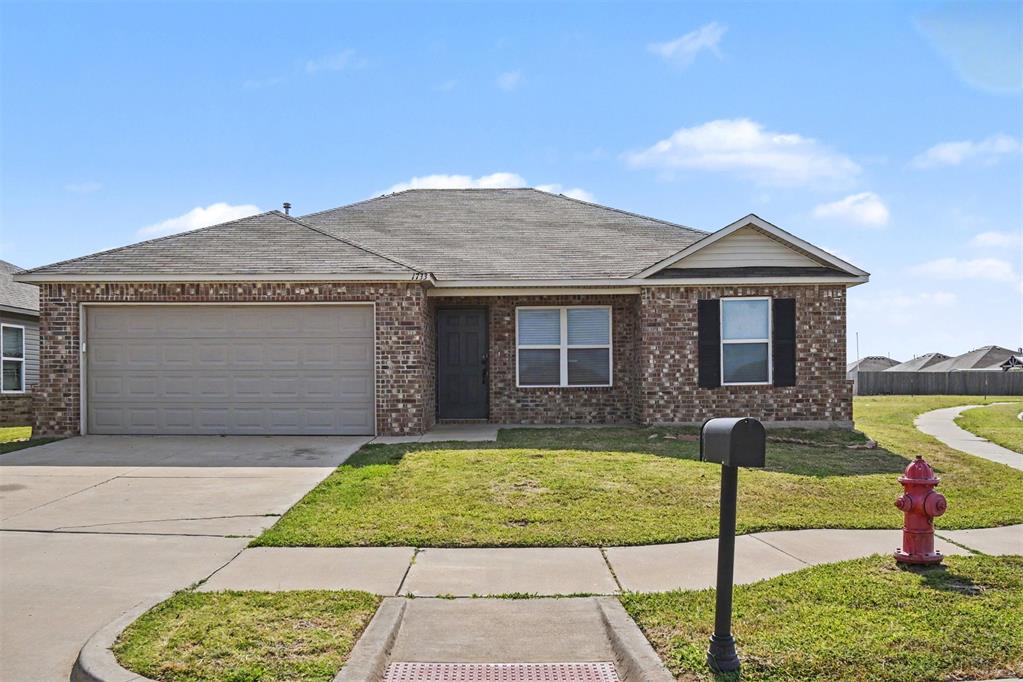 1733 Tumbleweed Way — photo