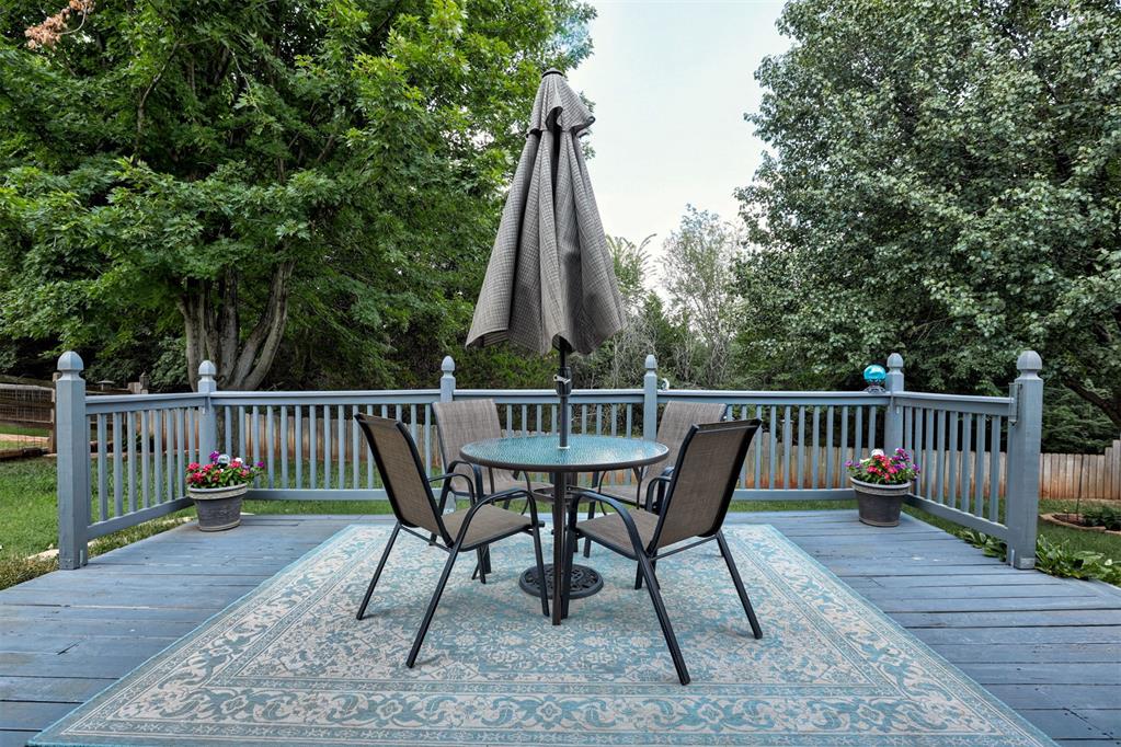 2113 Pine View Terrace — photo