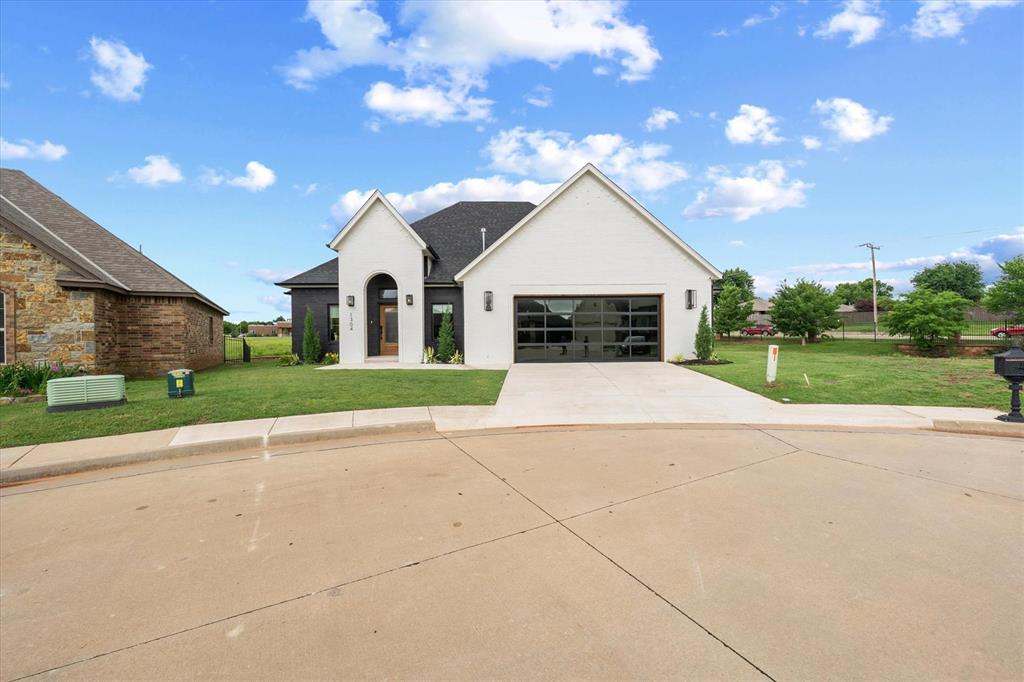 1304 Katelyn Court — photo