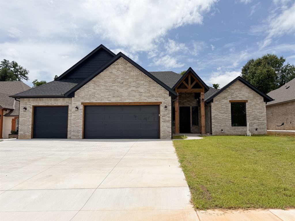 10036 Primrose Lane — photo