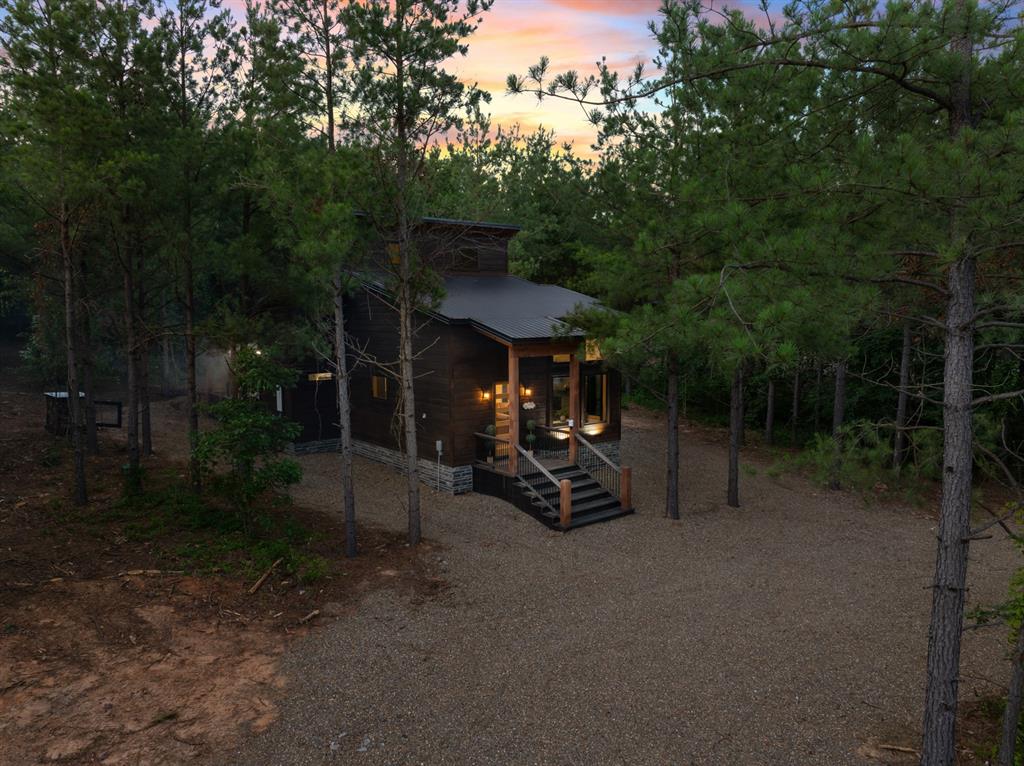 70 Shade Tree Trail — photo