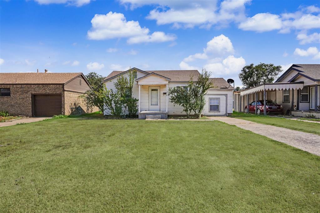 1016 E Liveoak Street — photo