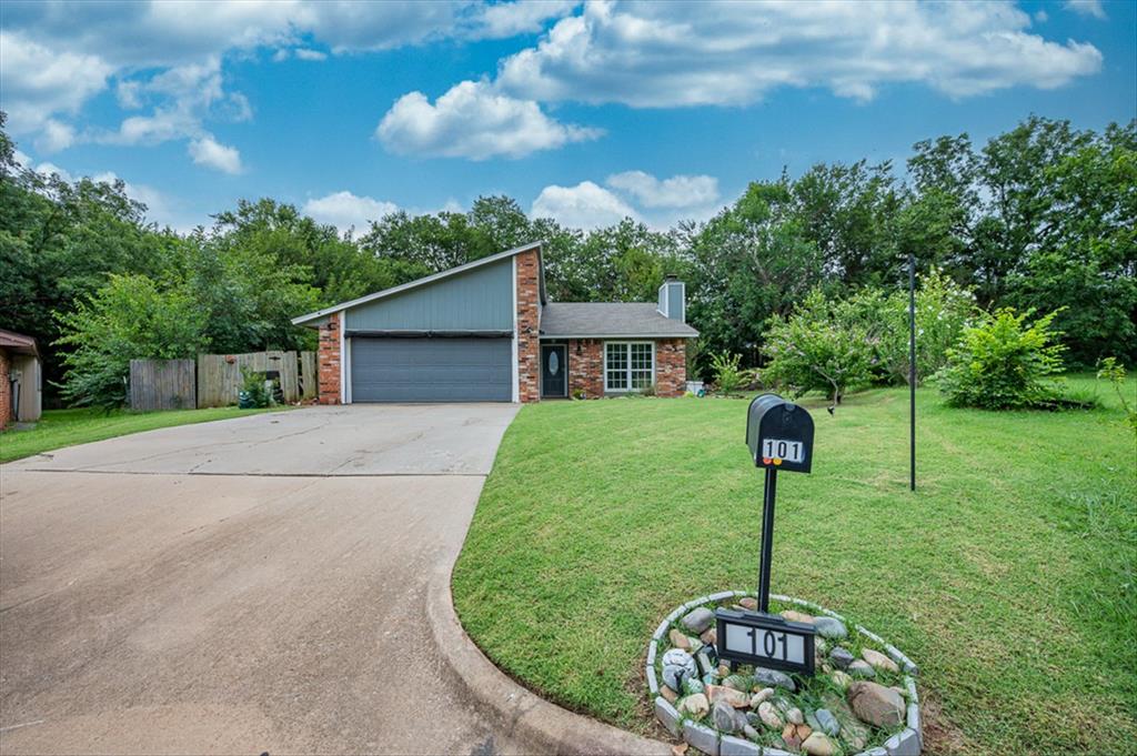 101 Stonewood Drive — photo