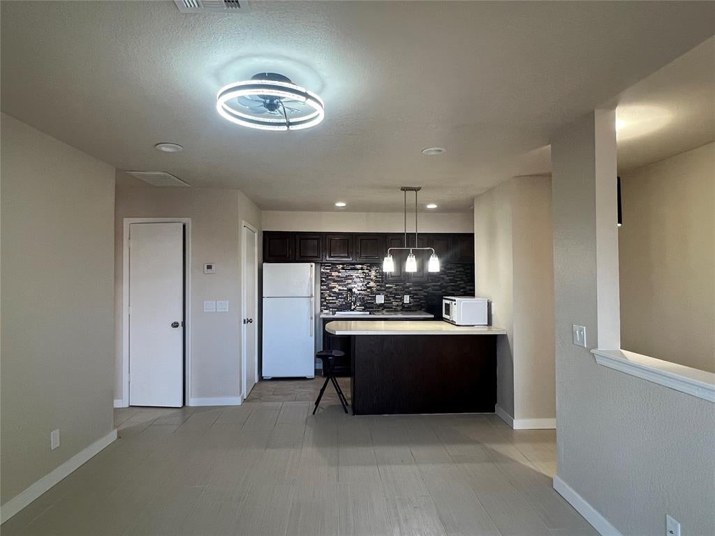 14405 N Pennsylvania Avenue 6 Q — photo