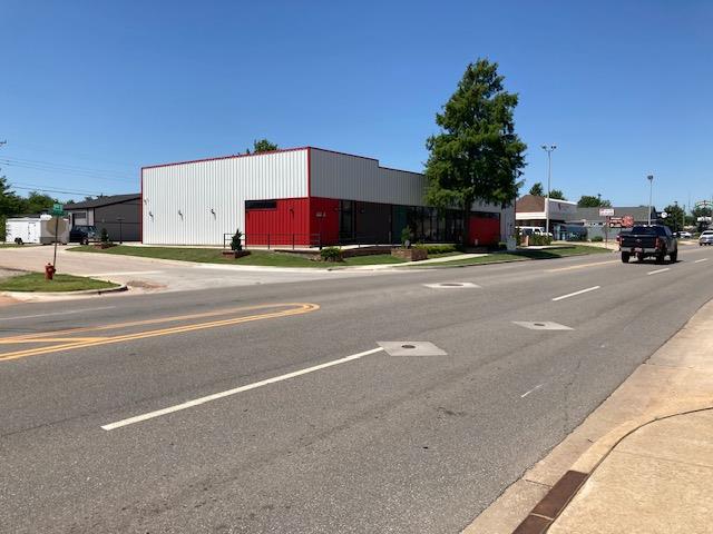 1132 W Britton Road — photo
