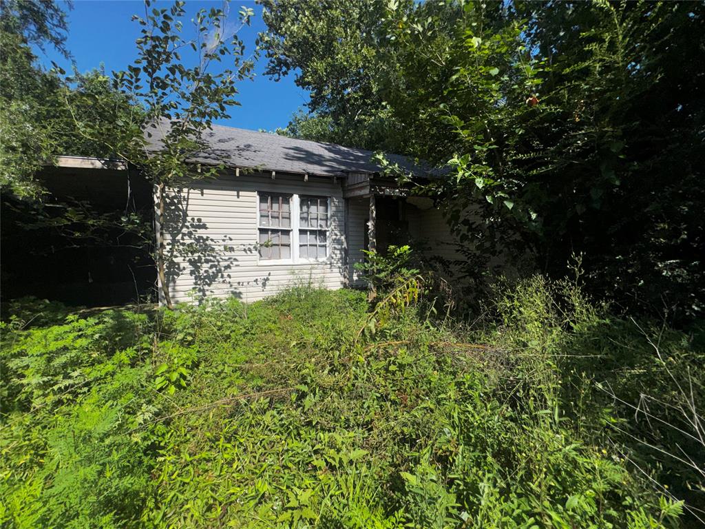 214 SE I Street — photo