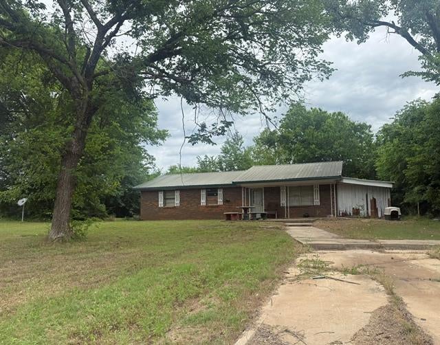306 W Jerry Lane — photo