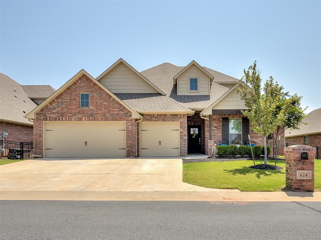 624 Dardanelle Pass — photo