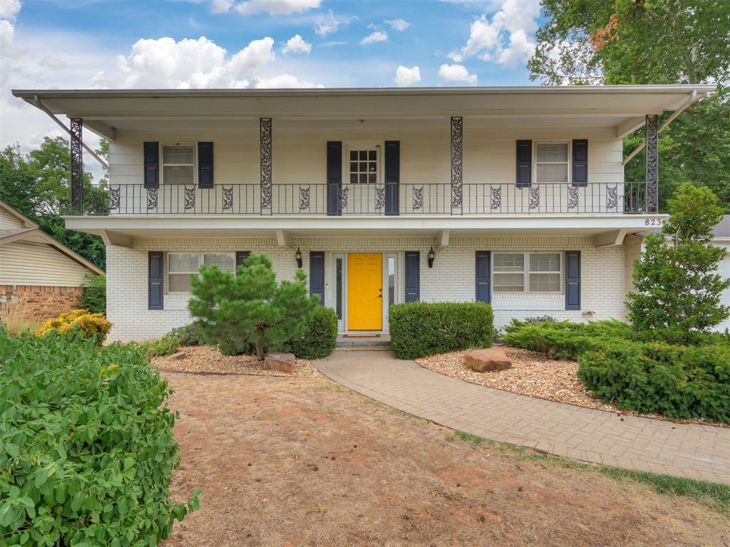 823 W Adams Street — photo
