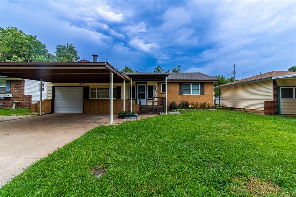 813 W Rulane Drive — photo