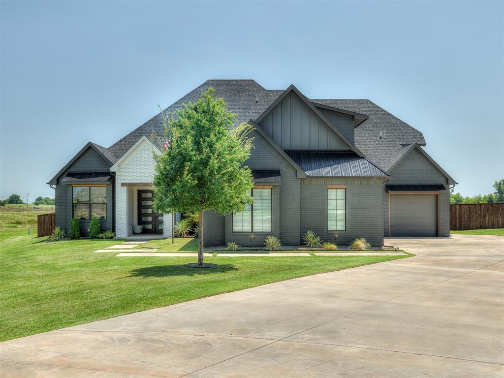 1330 Acclivis Court — photo