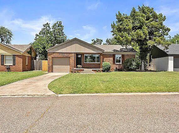 1825 Sheffield Road — photo