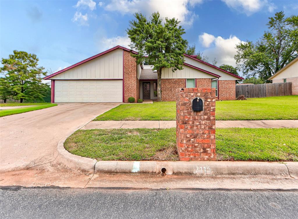 2115 Teresa Drive — photo