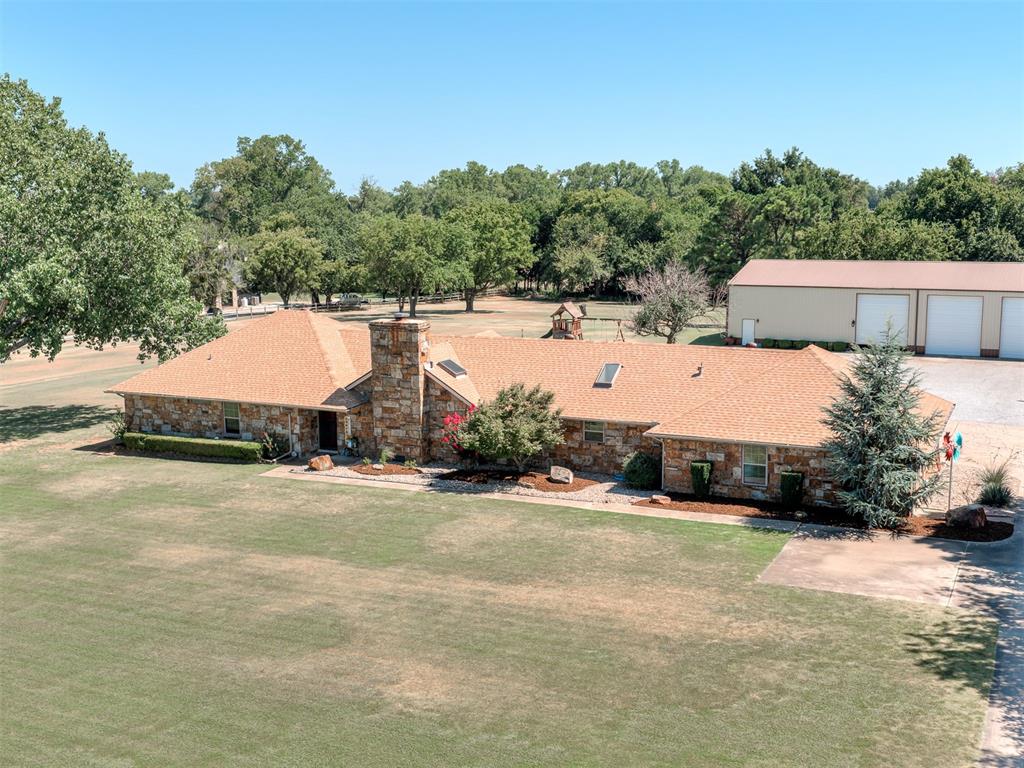 4 Cedar Lake Lane — photo