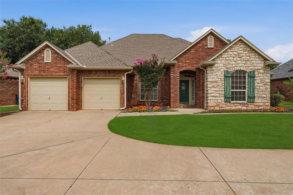 3008 Viewmont Court — photo