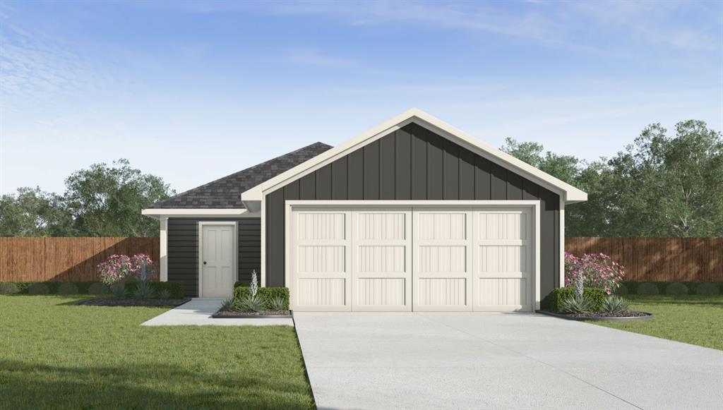 2101 Redbud Way — photo