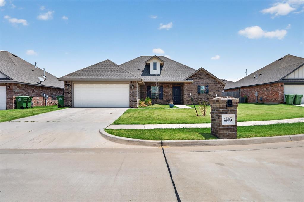 4505 Black Mesa Lane — photo