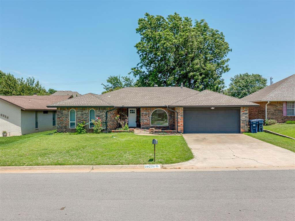 10220 Little Pond Drive — photo