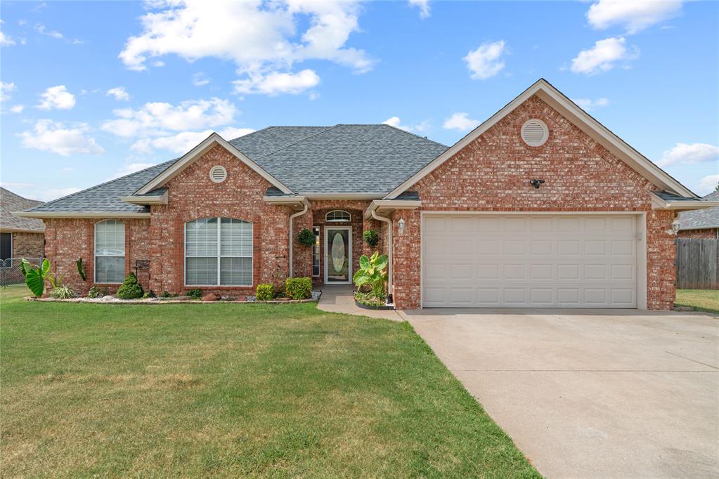 1615 Silver Oak Road — photo
