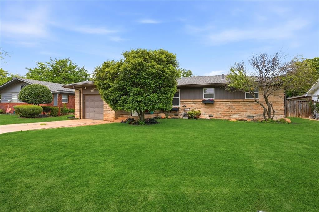 319 Cameron Drive — photo