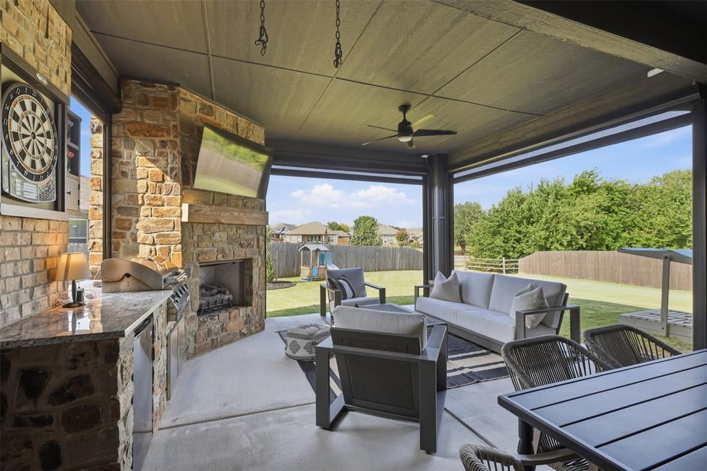 3810 Black Mesa Road — photo