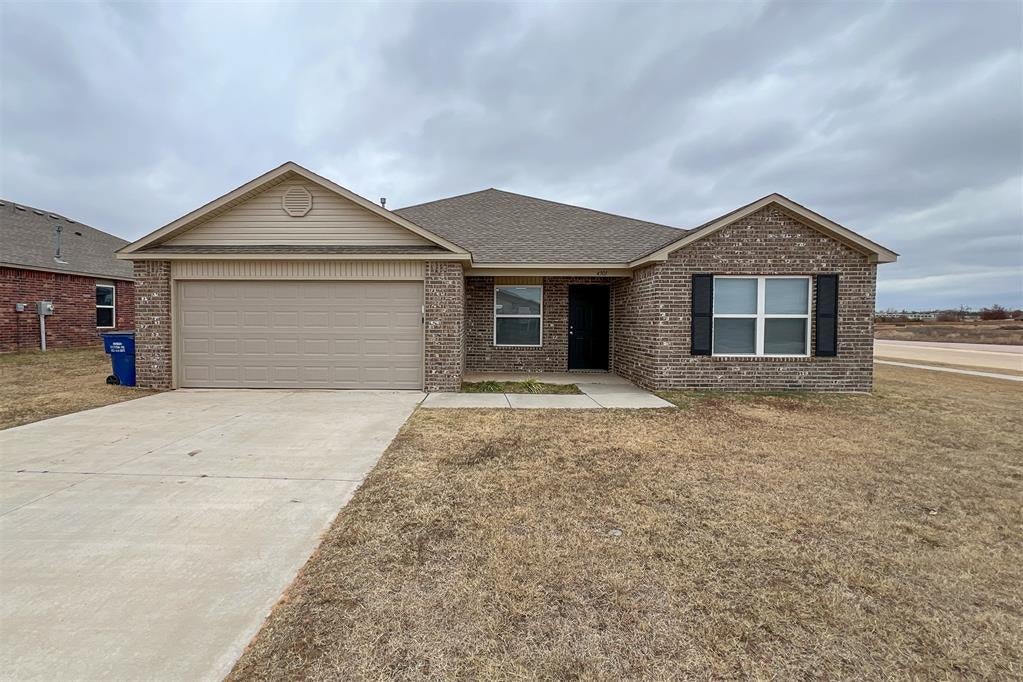 4301 Driftwood Drive — photo