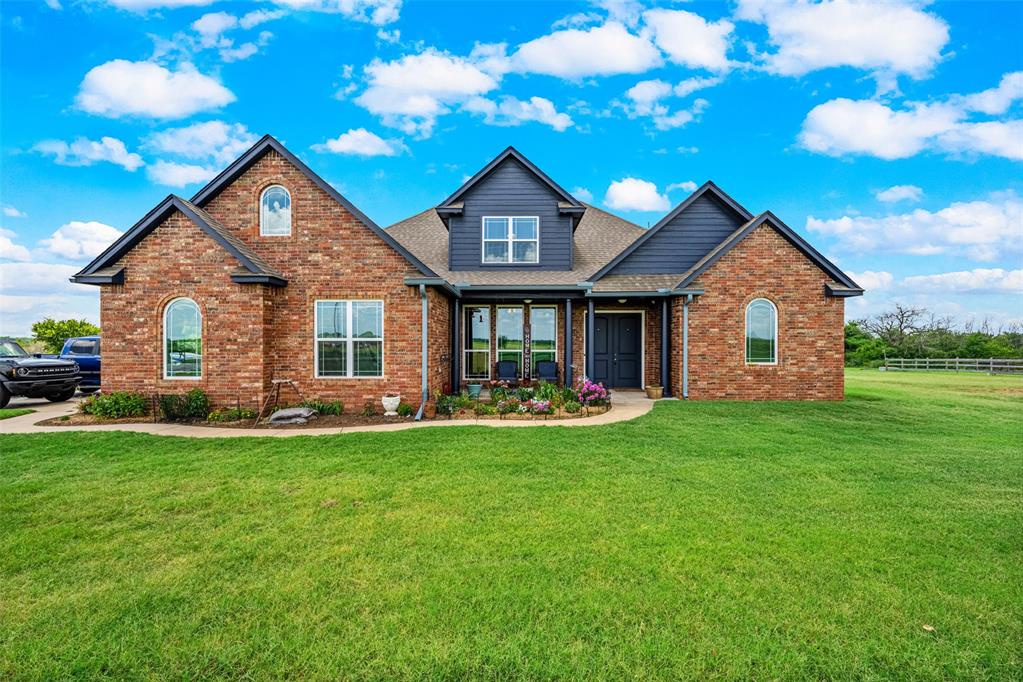Home in Purcell, OK 73080 — photo 2