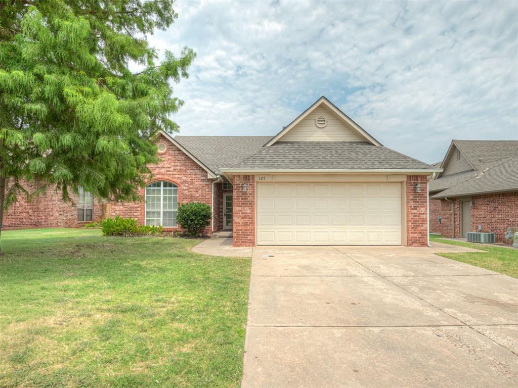 325 Crossland Court — photo