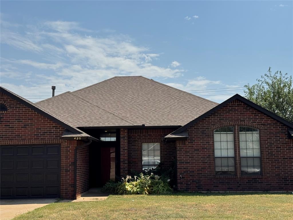 420 E Twelve Oaks Terrace — photo