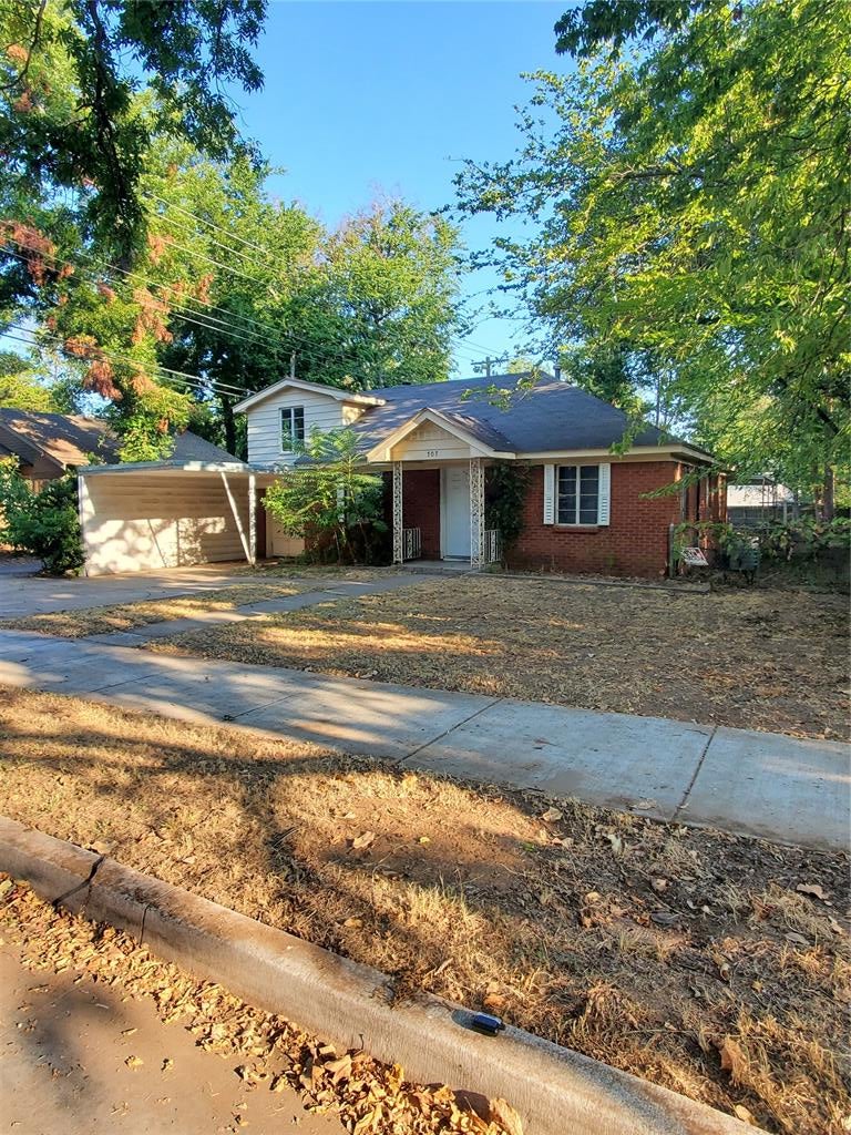 707 Juniper Lane — photo