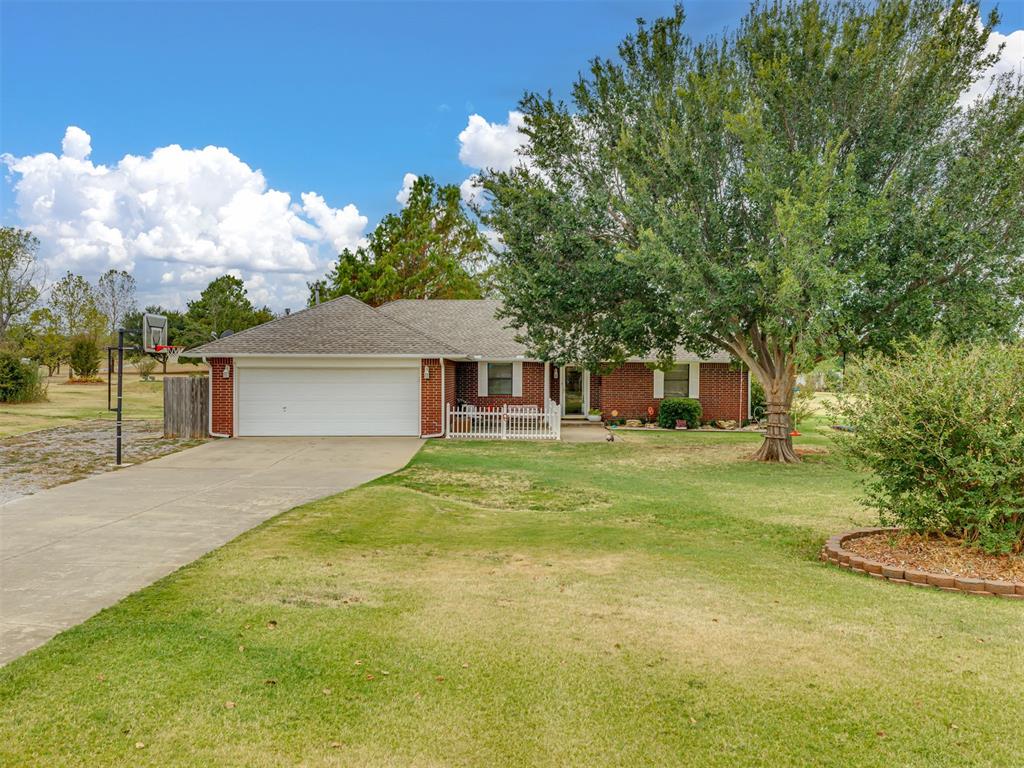 413 Summer Oaks Drive — photo