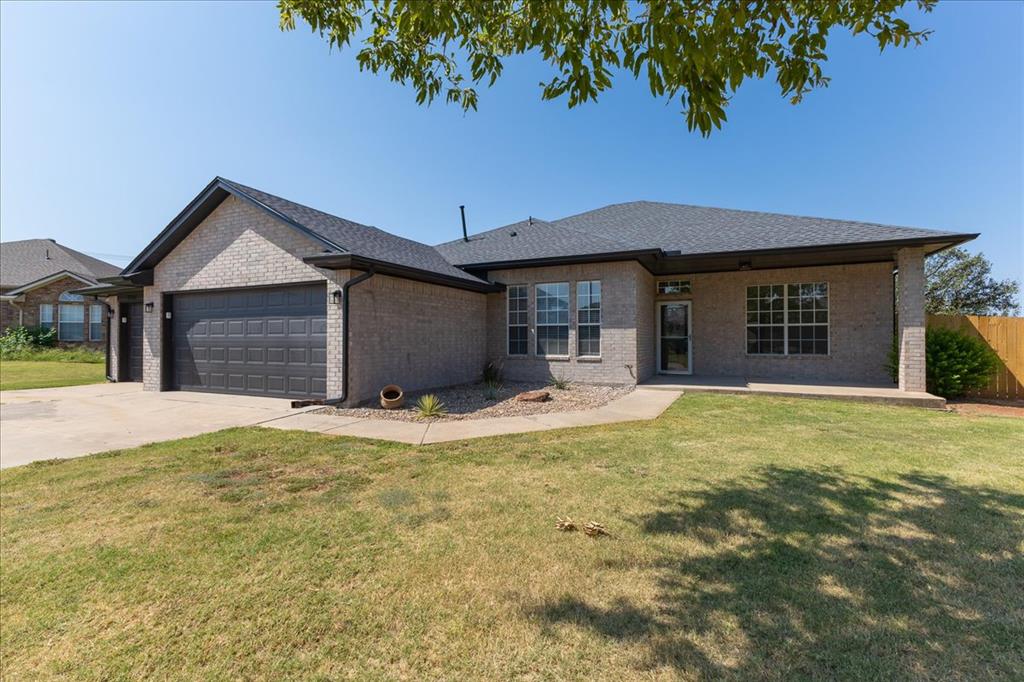 8901 Woodbend Drive — photo