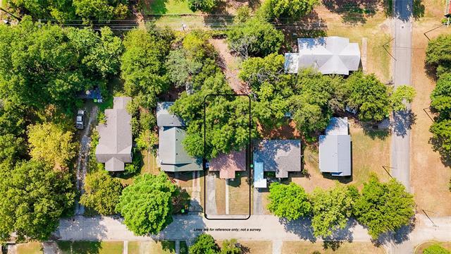 Home in Holdenville, OK 74848 — photo 2