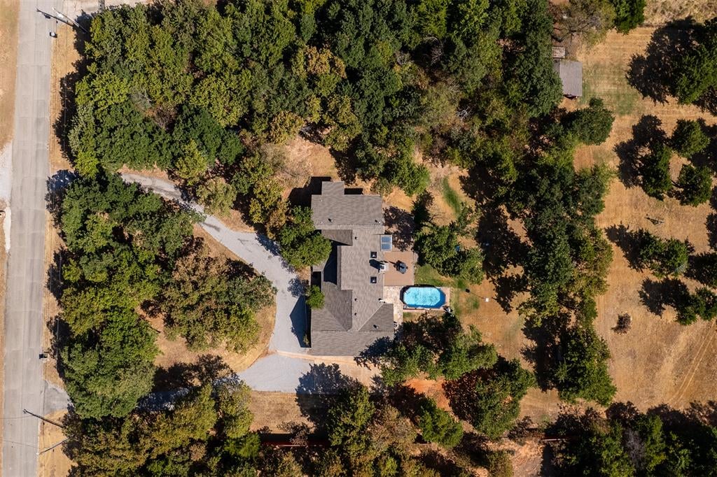 12924 Three Oaks Drive — photo