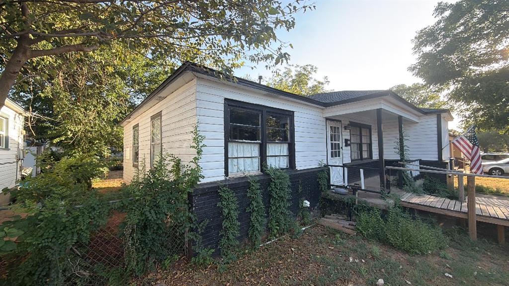 202 E Elder Avenue, Duncan, OK 73533 — photo 2